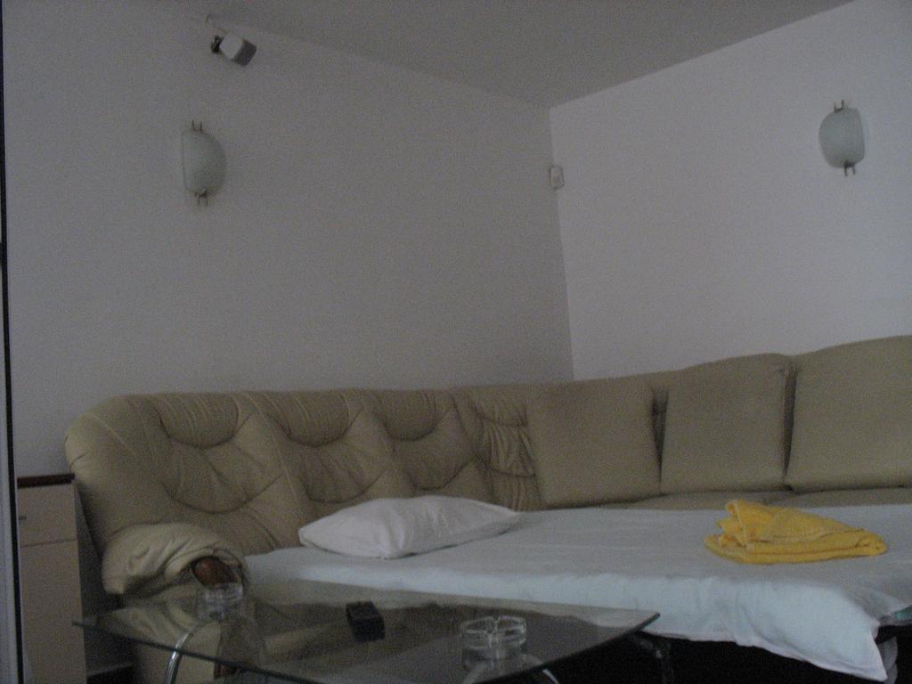 Milennia Family Hotel Slantschew brjag Zimmer foto